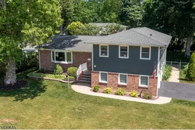 6 Woodbine Cir, New Providence, NJ 07974 - Photo 43
