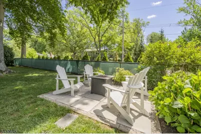 6 Woodbine Cir, New Providence, NJ 07974 - Photo 11