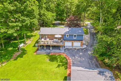 142 Gunn Rd, Frankford Township, NJ 07826 - Photo 17
