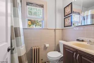 12 Montclair Ave, Nutley, NJ 07110 - Photo 13