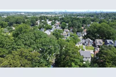 12 Montclair Ave, Nutley, NJ 07110 - Photo 31