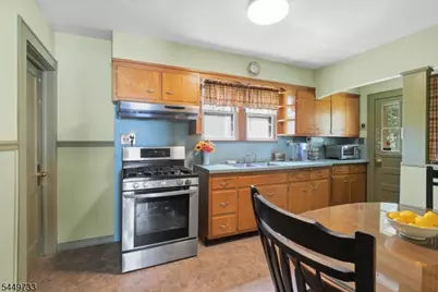 12 Montclair Ave, Nutley, NJ 07110 - Photo 9