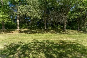 65 Hampshire Dr, Mendham, NJ 07945 - Photo 21