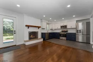 65 Hampshire Dr, Mendham, NJ 07945 - Photo 7