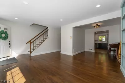 65 Hampshire Dr, Mendham, NJ 07945 - Photo 3