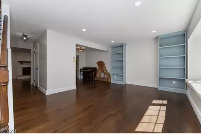 65 Hampshire Dr, Mendham, NJ 07945 - Photo 5