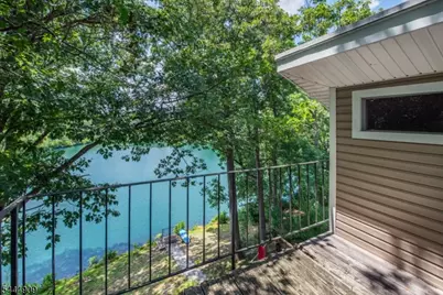 146 Lakewood Dr, Denville, NJ 07834 - Photo 35