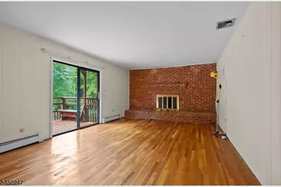 47 E Cheryl Rd, Montville Township, NJ 07058 - Photo 9