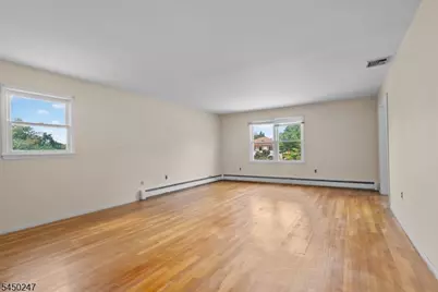 47 E Cheryl Rd, Montville Township, NJ 07058 - Photo 23