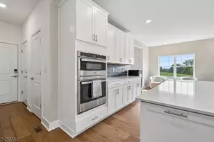 99 Ventura Dr, East Hanover Township, NJ 07936 - Photo 19