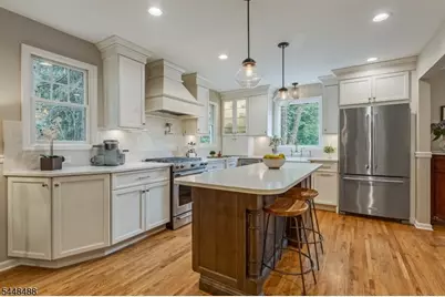 61 Collis Ln, Chester, NJ 07930 - Photo 7