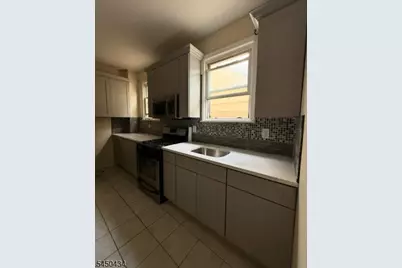 93 Marion St, Paterson, NJ 07522 - Photo 9
