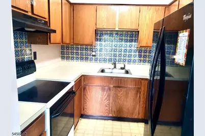 520 Newark Pompton Tpke #316, Pequannock Township, NJ 07444 - Photo 9
