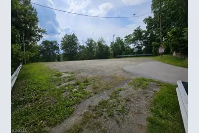11-17 Harrison St, Sussex, NJ 07461 - Photo 3