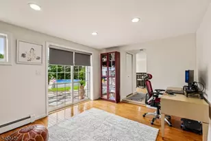 15 Musconetcong Ave, Hopatcong, NJ 07843 - Photo 11