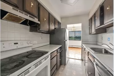 44 S Main St #6J, Lodi, NJ 07644 - Photo 19