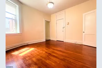 67 Bay St #2L, Montclair, NJ 07042 - Photo 3