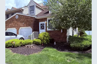 675 Raritan Rd #13, Clark Township, NJ 07066 - Photo 1