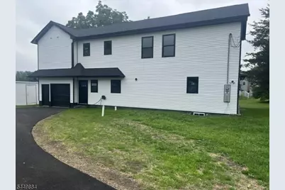 212 Willow Grove St, Hackettstown, NJ 07840 - Photo 17