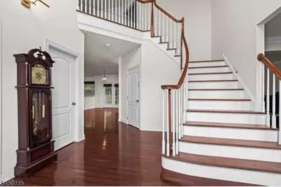 13 Ruggiero Way, Mount Olive, NJ 07828 - Photo 3