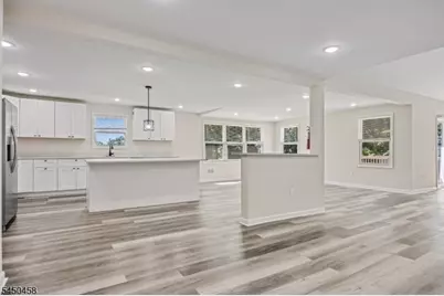 55 Shawnee Ave, Rockaway Township, NJ 07866 - Photo 9