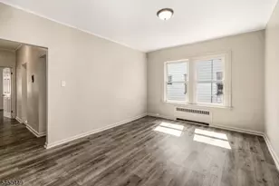 918 Grove St, Irvington, NJ 07111 - Photo 3