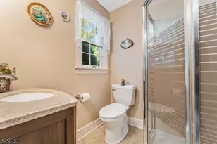 38 Larsen Rd, East Amwell Township, NJ 08551 - Photo 21