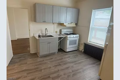 69 W Somerset St, Raritan, NJ 08869 - Photo 3