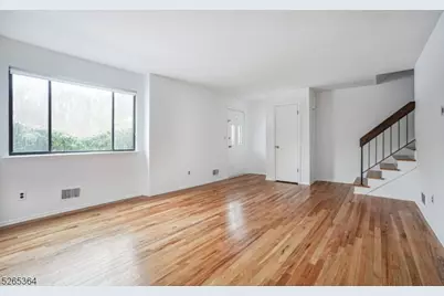 38 Park Street #13D, Florham Park, NJ 07932 - Photo 3