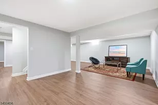 861 Garfield Ave, Bridgewater, NJ 08807 - Photo 33