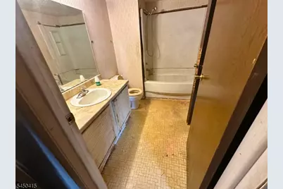 110 Pearl St, Paterson, NJ 07501 - Photo 11