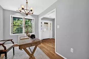 51 Manor Dr, Montgomery Township, NJ 08540 - Photo 5