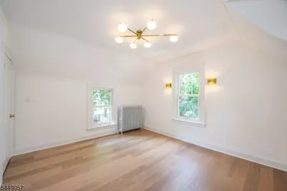 749 Valley St, Orange, NJ 07050 - Photo 25
