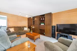 575 Grove St, Clifton, NJ 07013 - Photo 7
