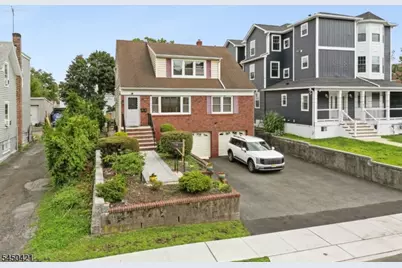 416 S Valley Rd #2, Orange, NJ 07050 - Photo 15