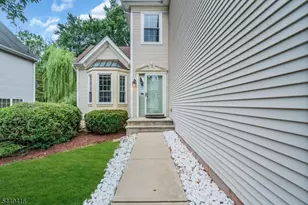 48 Plantation Rd, Readington, NJ 08889 - Photo 3