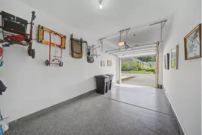 13 Whitney Ave #13, Morris Plains, NJ 07950 - Photo 37