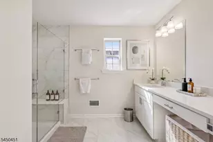 1 Periwinkle Ln, Warren Township, NJ 07059 - Photo 13