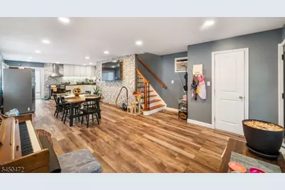 190 Devon Ter, Kearny, NJ 07032 - Photo 5
