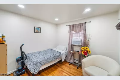190 Devon Ter, Kearny, NJ 07032 - Photo 13
