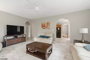 20 Greenbriar Ct, Boonton Town, NJ 07005 - Photo 3