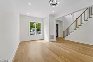 54 Martin Rd, Livingston, NJ 07039 - Photo 7