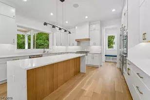 54 Martin Rd, Livingston, NJ 07039 - Photo 17
