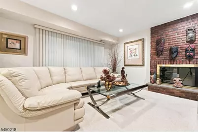 18 Druid Hill Dr, Parsippany, NJ 07054 - Photo 5