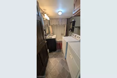 31 Hewitt Rd, West Milford, NJ 07421 - Photo 19