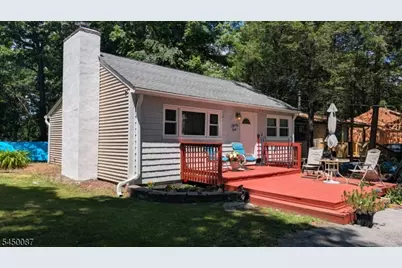 31 Hewitt Rd, West Milford, NJ 07421 - Photo 1