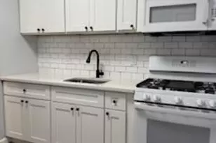 118 W 2nd Ave, Roselle, NJ 07203 - Photo 3