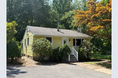 13 Millburn Rd, Jefferson Township, NJ 07849 - Photo 1