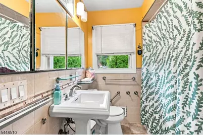 844 Saint Marys Ave, Plainfield, NJ 07062 - Photo 21