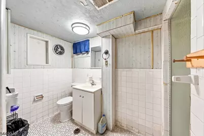 844 Saint Marys Ave, Plainfield, NJ 07062 - Photo 23
